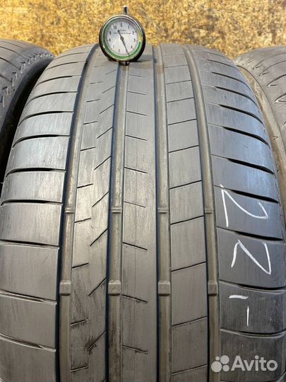 Bridgestone Alenza 001 255/50 R20