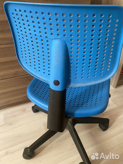 Компьютерный стул