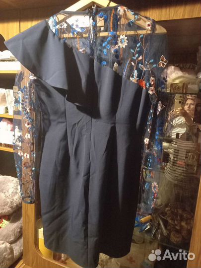 Вечернее платье