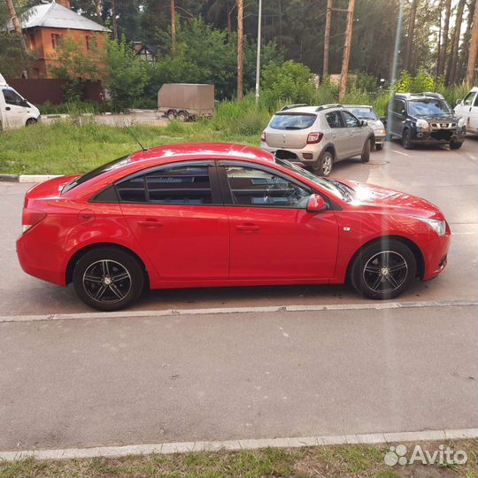 Chevrolet Cruze 1.6 AT, 2012, 242 000 км