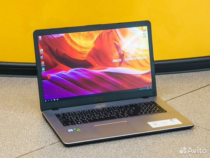 Ноутбук Asus vivobook pro 17