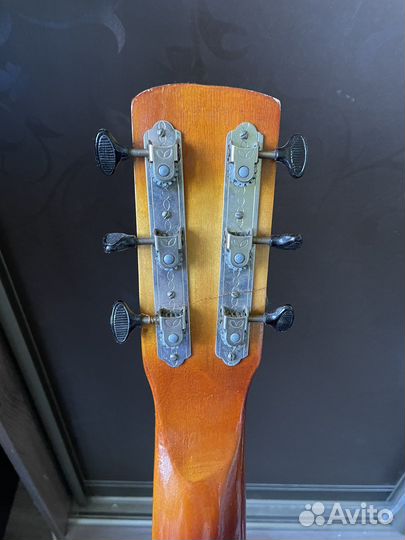 Гитара шестиструнная