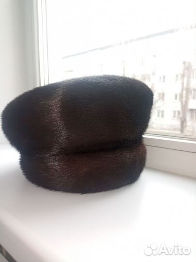 Шапка зимняя меховая женская