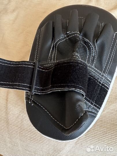 Лапа для единоборств каратэ BAX