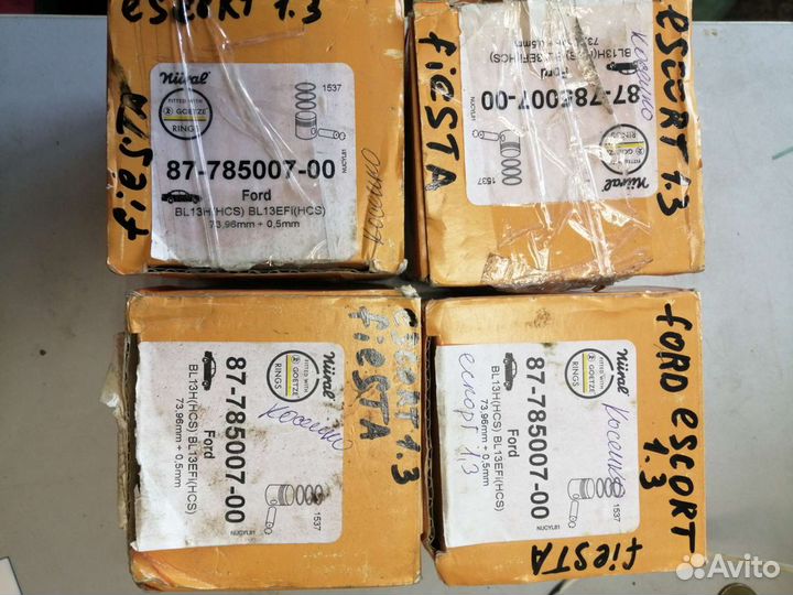 Поршень на Ford Fiesta 1.3