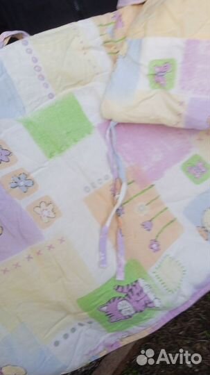 Бортики в кроватку