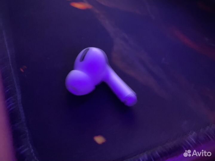 Наушник airpods pro правый