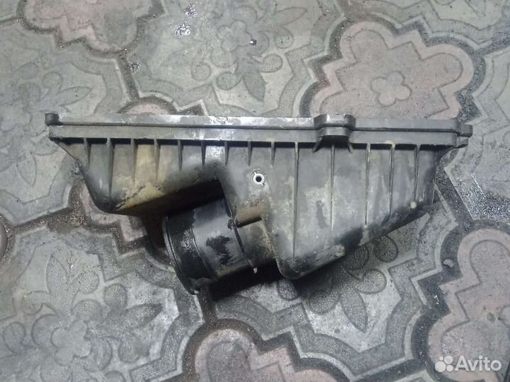 Корпус воздушного фильтра Киа спектра