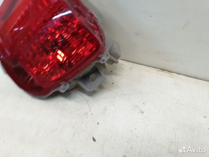 Фонарь противотуманный задний правый Toyota Land