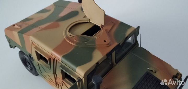 Hummer Humvee (Maisto), 1/18