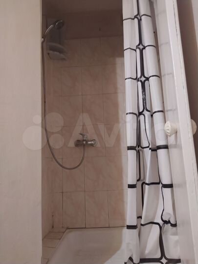 Комната 18,4 м² в 1-к., 4/5 эт.