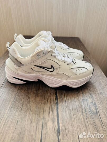 Кроссовки nike m2k tekno 38,41,42,44