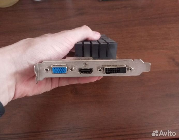 Видеокарта Asus GeForce GT 720 Silent LP 1024MB