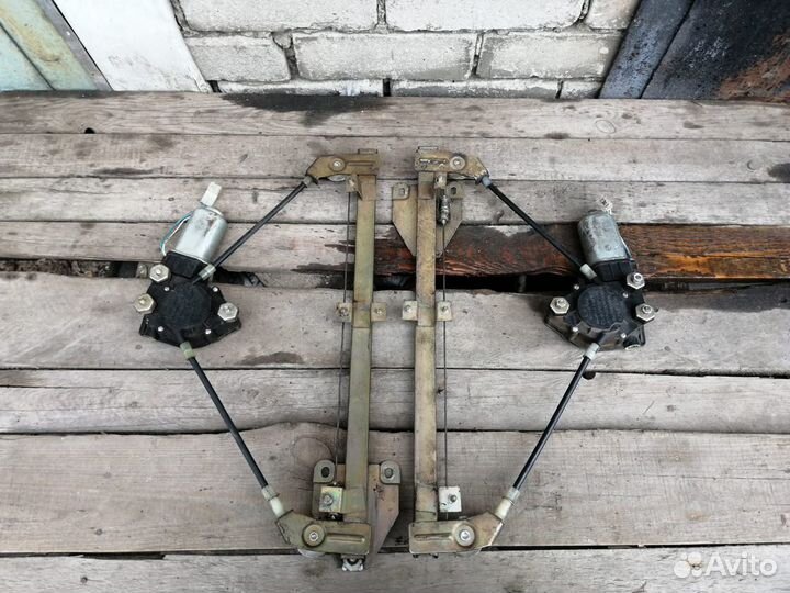 Передние стеклоподъемники ваз 2114,2115,2109