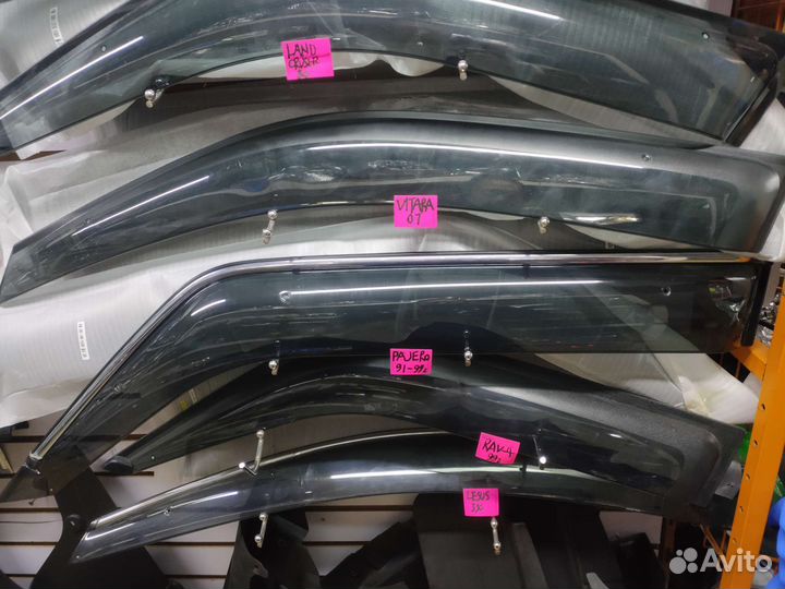 Ветровики land cruiser100