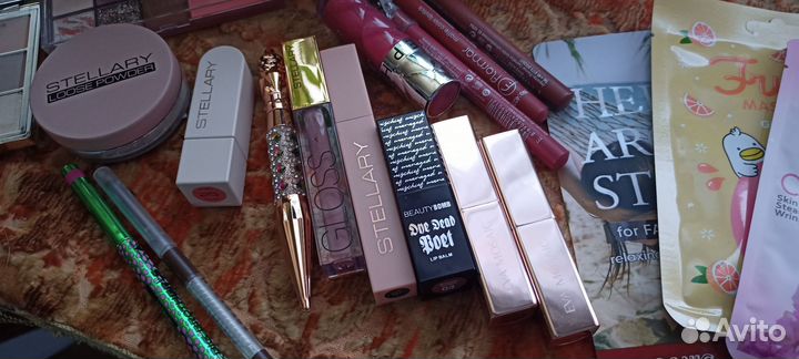 Набор косметики пакетом новый