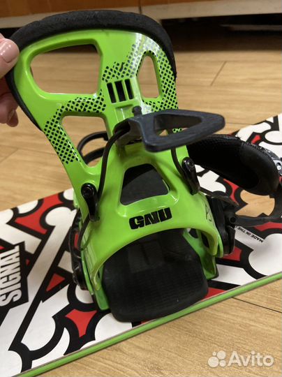 Сноуборд с креплением