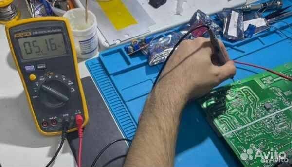 Ремонт телевизоров / Мастер по ремонту телевизоров