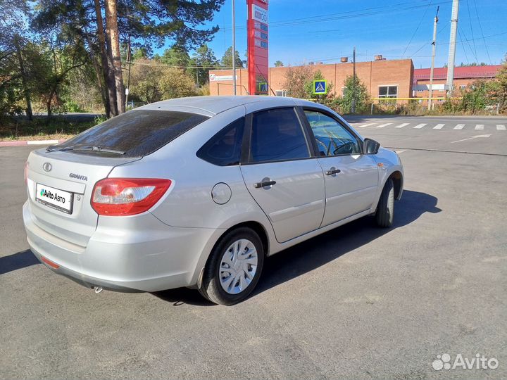 LADA Granta 1.6 МТ, 2016, 10 900 км