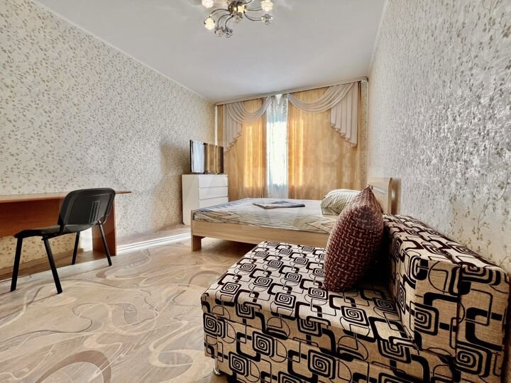3-к. квартира, 70 м², 8/25 эт.