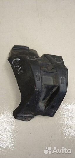 Кронштейн переднего бампера левый Toyota RAV4