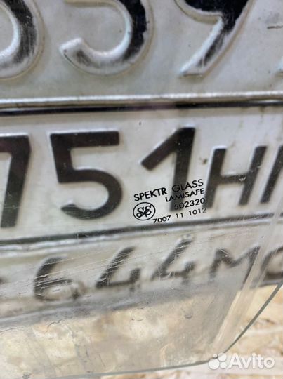 Стекло двери Renault Logan 1.4 2007