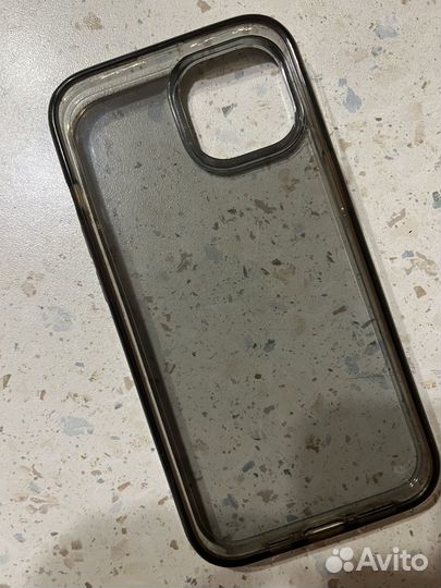 Чехол на iPhone 13