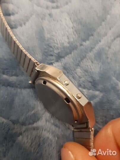 Часы Электроника 5