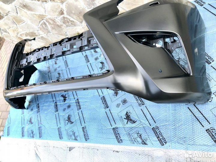 Бампер передний Lexus Gx