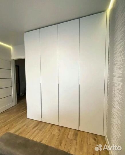 Шкаф трехстворчатый (и другие)