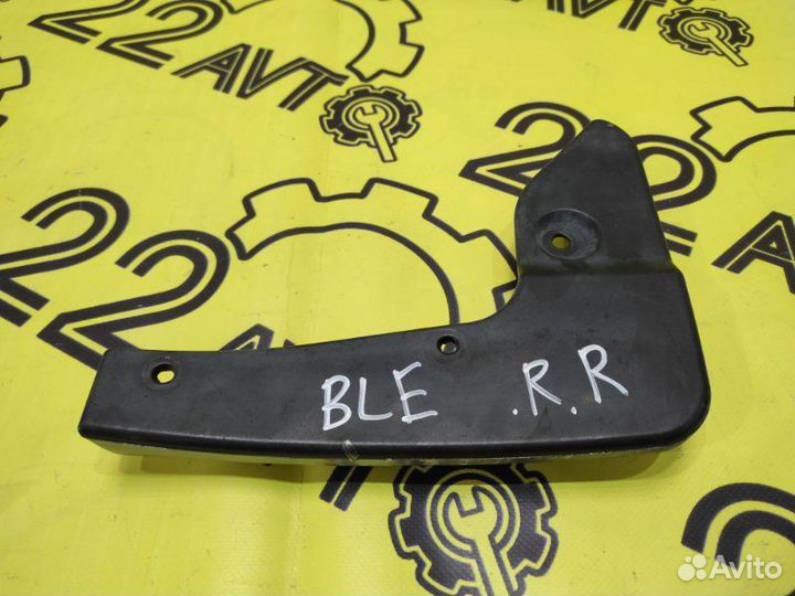 Брызговик задний правый Subaru Legacy BLE EZ30D