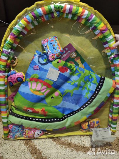 Развивающий коврик