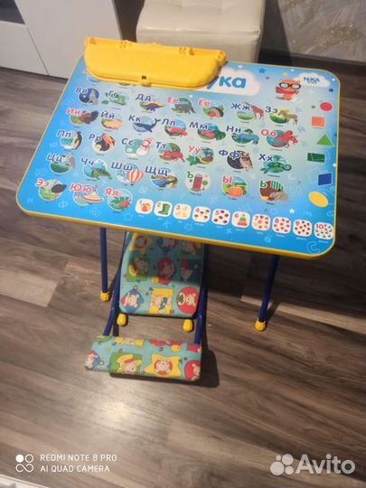 Детский столик и стульчик