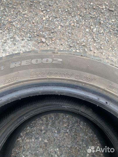 Bridgestone Potenza RE002 Adrenalin 225/50 R17