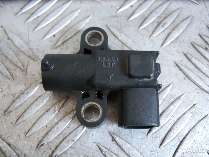 Дпкв передний Nissan Maxima A32 VQ30 1995г