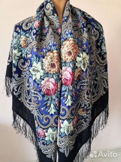 Новый шерстяной павловопосадский платок