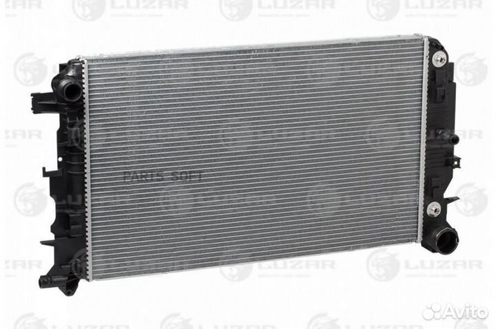 Радиатор охлаждения Мерседес Спринтер 06- АКПП