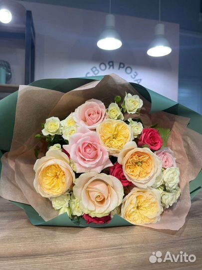 Помощник флориста