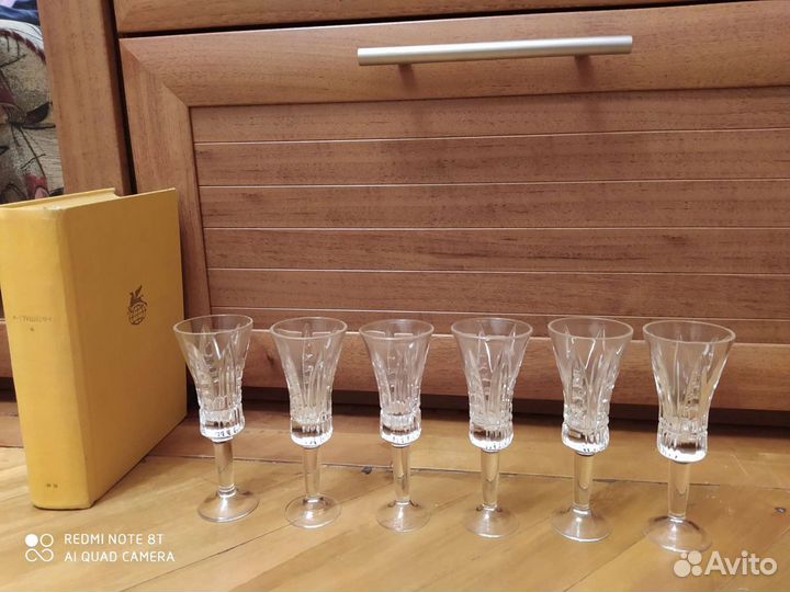 Стопки, рюмки хрустальные