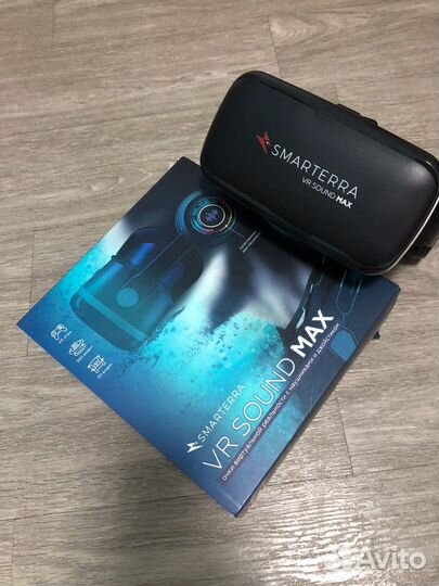 Очки виртуальной реальности для телефона