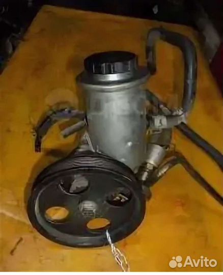 Опора насоса гур toyota 1-2jz. Насос гур 1jz gte. Насос гур 1jz ge vvti. Помпа 1jz gte vvti. Насос гура 1jz.