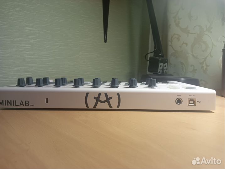 Midi-клавиатура Arturia minilab mk2