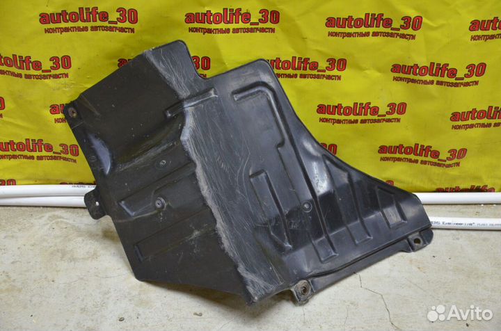 Пыльник двигателя левый Chevrolet Lachetti