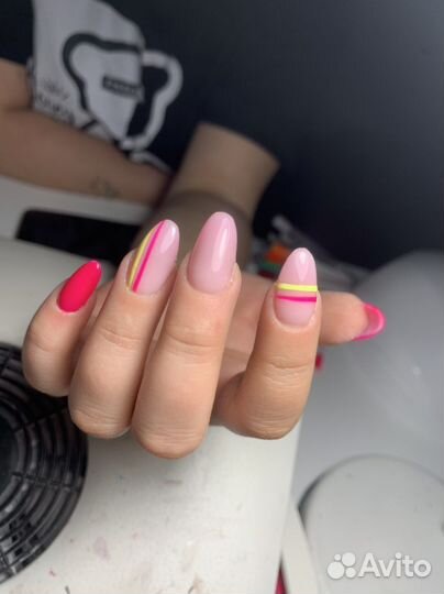 Наращивание ногтей