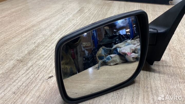 Левое Баковое Зеркало Электро Datsun Mi-Do Granta