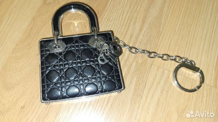 Брелок для ключей Cristian Dior