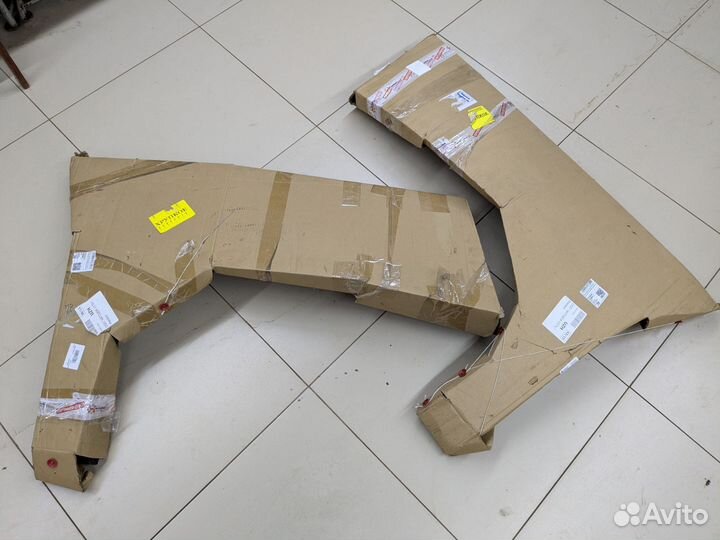 Крыло переднее левое outlander xl рестайлинг