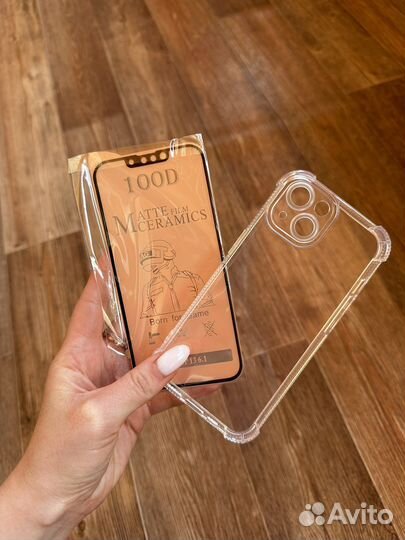Чехол на iPhone 13 + стекло