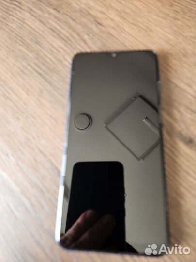 Samsung Galaxy A10, 2/32 ГБ