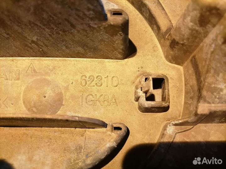 Решетка радиатора 62310-1GK8A Nissan Serena CNC25